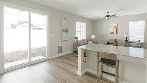 Gambar di galeri bagi Landing at Sanctuary at Indian Creek - Madison di Madison
