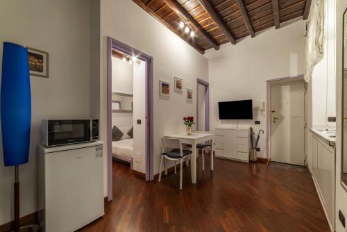 GuestHost - Lovely Apartment ad un passo da Piazza del Popolo!