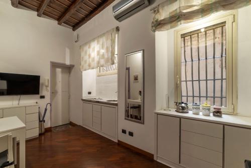 GuestHost - Lovely Apartment ad un passo da Piazza del Popolo!