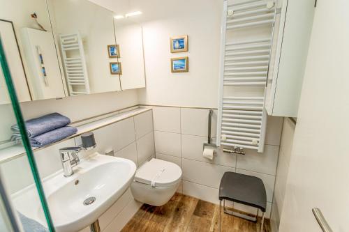Ένα μπάνιο στο Ferienhaus Seen-Sucht
