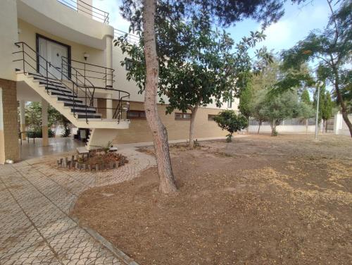 Villa con Piscina en Laguna Rosa