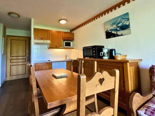 Appartement ski aux pieds Les Menuires - Animaux acceptés - FR-1-452-112
