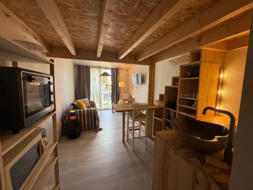 Charmant appartement au cœur du port du cap d Agde