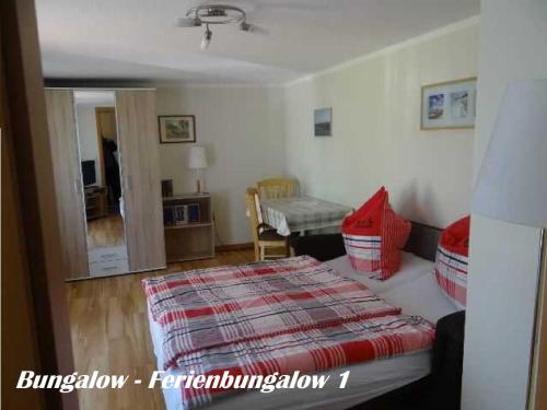 Ένα ή περισσότερα κρεβάτια σε δωμάτιο στο Ferienhaus Eppler _ Objekt 25845