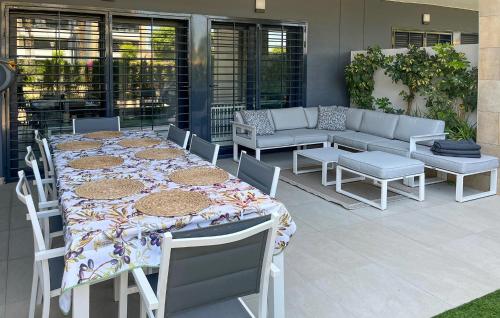 Χώρος καθιστικού στο Gorgeous Apartment In Orihuela
