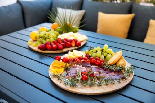 Gallery image of LUXURY MANDRE HOUSE in Mandre