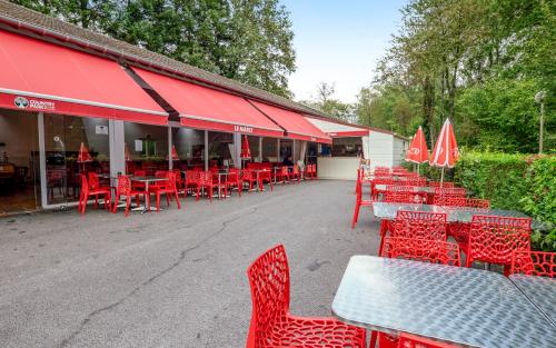 Restoran atau tempat lain untuk makan di Camping Touquin - 30min Disneyland
