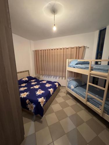Postel nebo postele na pokoji v ubytování Reni apartment