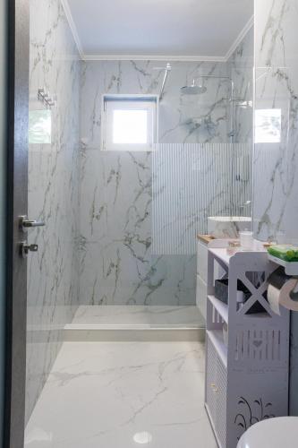 Bilik mandi di Apartament Roxy