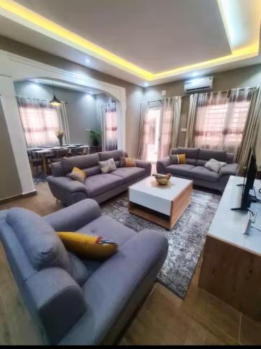 Cozy Apartment with Modern Decor
