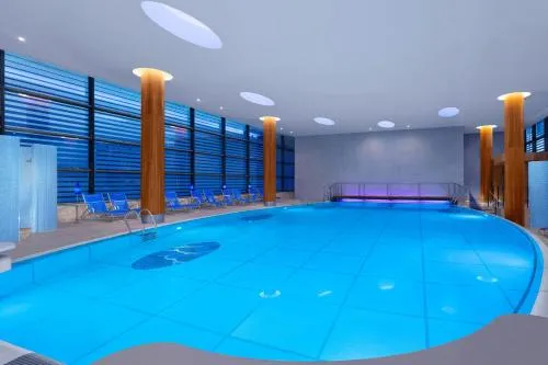 Sheraton Grand Hotel & Spa photo 8