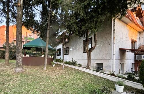 O edifício em que o apartamento se localiza
