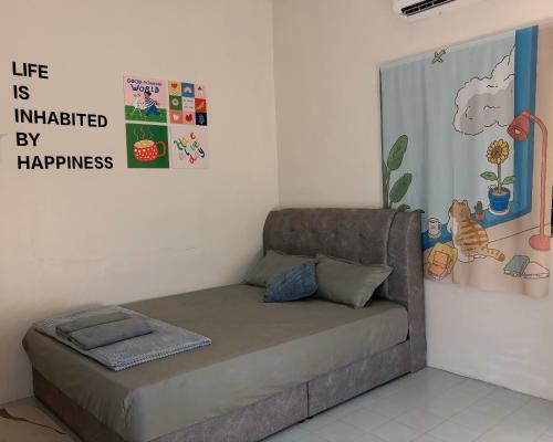 Χώρος καθιστικού στο 8 Paddy Escape Alor Setar, INS-Style, 3R 1B1T, Kid Toys, Bikes Rent