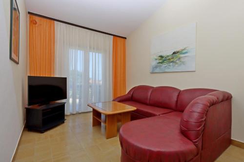 Apartments with parking space Barbat, Rab - 24215