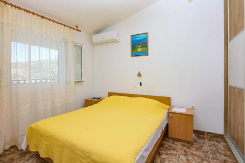 Apartments by the sea Razanj, Rogoznica - 24569
