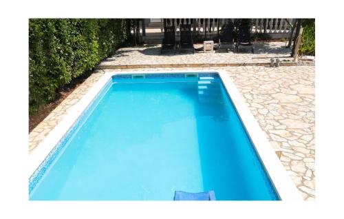Two-Bedroom Holiday Home In Sibenik