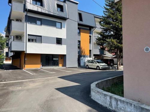 Budova, kde se apartmán nachází