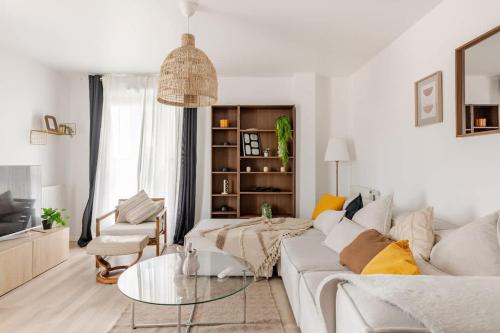 Luxury apartment near Paris