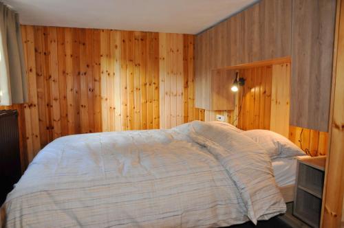 Ένα ή περισσότερα κρεβάτια σε δωμάτιο στο Baron