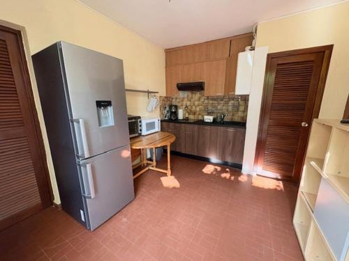 T3 Rénové RDC, 4P, Animaux OK, Parking, 400m Plage - FR-1-799-61