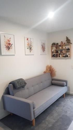 Χώρος καθιστικού στο Eureka Gold Stays 2 bedrooms 2 bathrooms Wendouree No pets