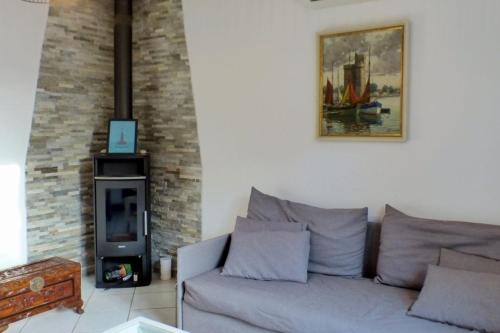 Ruang duduk di T5 house with Wifi - garden and terrace