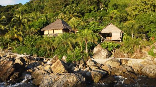 Gallery image of Nosy Komba TsaraBanga in Nosy Be