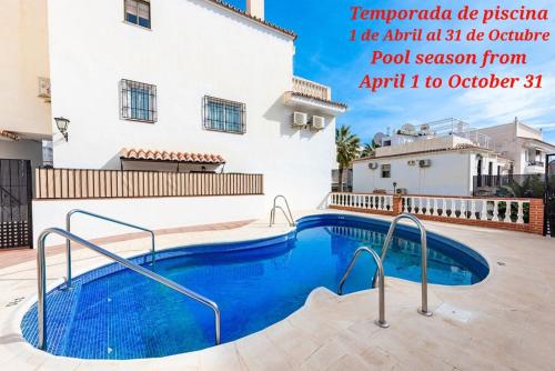 Nerja centro, playa carabeo
