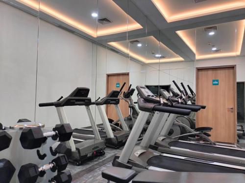 Fitness centrum a/nebo fitness zařízení v ubytování The Southern Hotel Surabaya