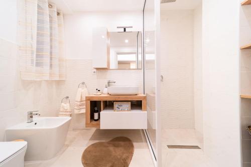 Desiree Luxury House- vasca idromassaggio photo 18