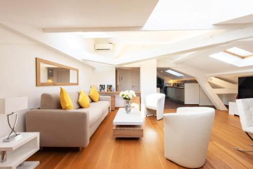 Luxurious StudioLoft 3 MINUTES FROM LA CROISETTE