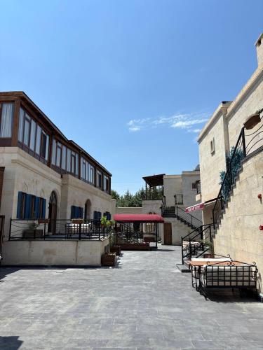 Το κτήριο όπου στεγάζεται  το ξενοδοχείο