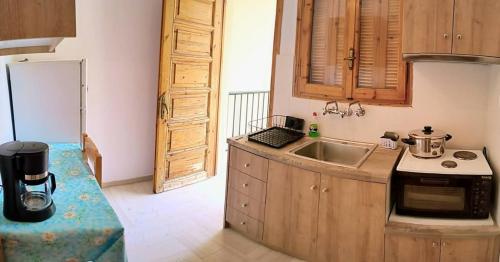 Φωτογραφία από το άλμπουμ του Davis Studios & Apartments στην Ήλια