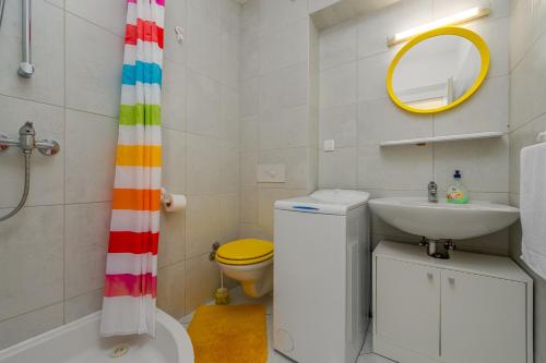 Beachfront Apartments Villa Šiša