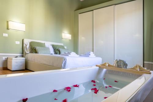 Romantic Florence City Center Suite