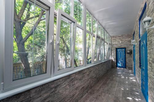 Galería fotográfica de Designer suites of Deribas en Odesa