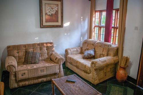 Posezení v ubytování Okavango Lodge