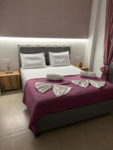 D&E apartments