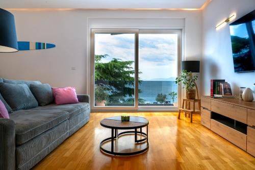 Elisabeth Seaview Apartment - Elegant Stay near Opatija
