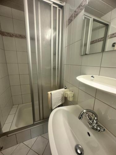 Koupelna v ubytování Gästehaus Schöpf Elsa