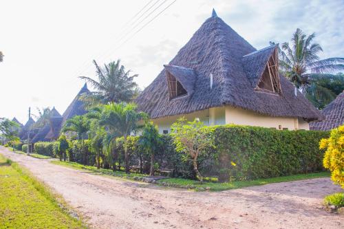 Gallery image of Villa Mozilla Homestay Diani in Diani Beach
