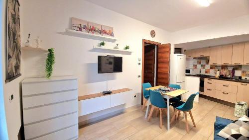 Η κουζίνα ή μικρή κουζίνα στο Casa Giuliale