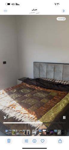 Postel nebo postele na pokoji v ubytování مزرعة وفيلا غابة الارز
