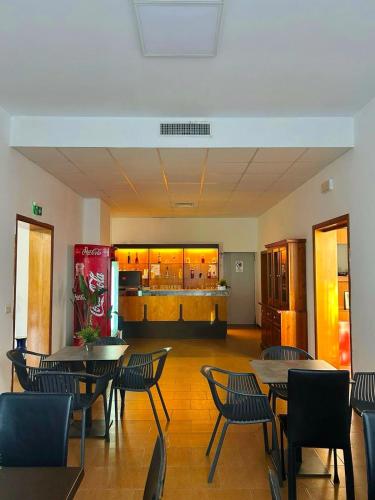 Ein Sitzbereich in der Unterkunft K2 Hotel