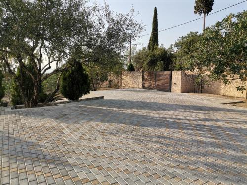 Gallery image of Jimmy's Romantic Getaway in Aegina Town