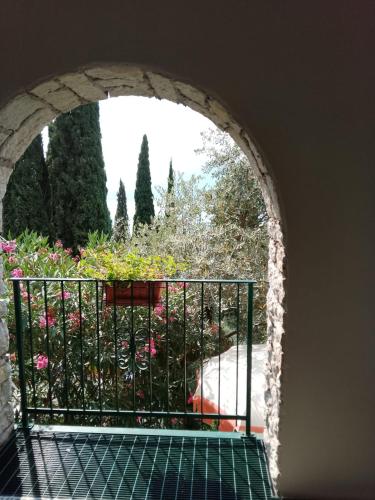 Gallery image of Wonderful Lake View Apartments with Pool with Breakfast GARDASEE in Torri del Benaco