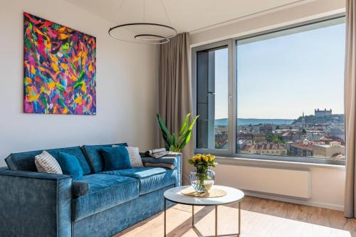 Panoramic Castle View Sky Park