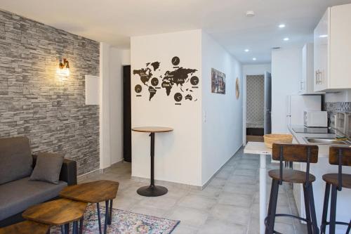 Cosy -T2 rénové Toulon centre ville