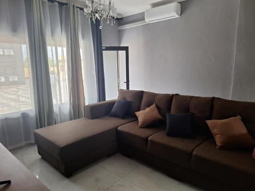 Χώρος καθιστικού στο The Rami Residence