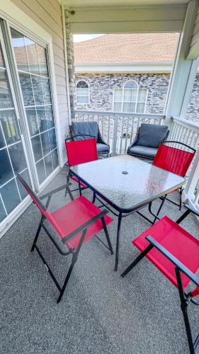 Luxury Golf Condo with Pool Access, near the Ocean and Broadway at the Beach, photo 85